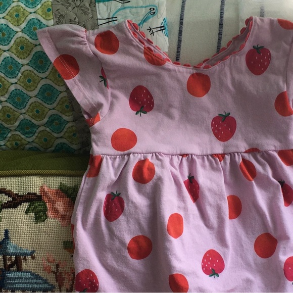 🍓 Pink Strawberry Top with Keyhole Back by Carter’s 🍓 - Picture 9 of 9